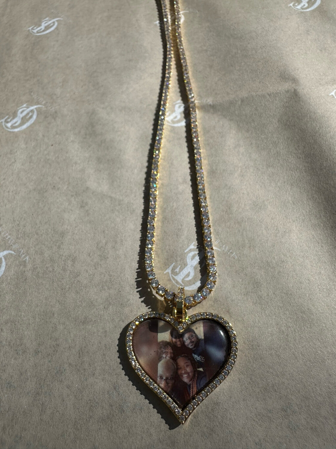 heart photo necklace