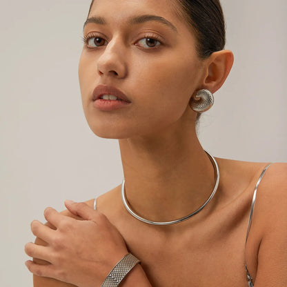 Chrome Chocker