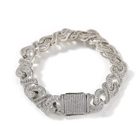 Infinity link bracelet